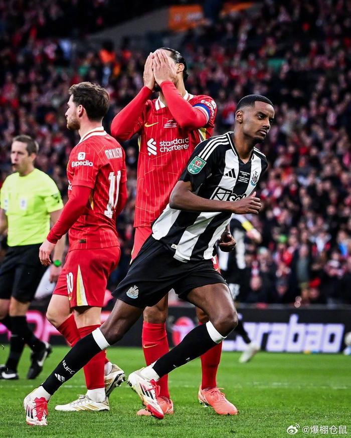 利物浦门将连续神扑，英超领头军守门稳如泰山的简单介绍