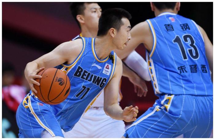 开云下载-关于江苏龙队遭遇连败，主教练需调整心态的信息