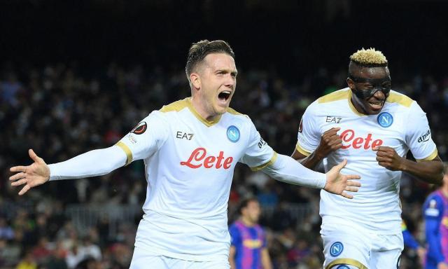 开云体育下载-那不勒斯球员强势回归，带领球队凭借一线优势稳坐榜首的简单介绍