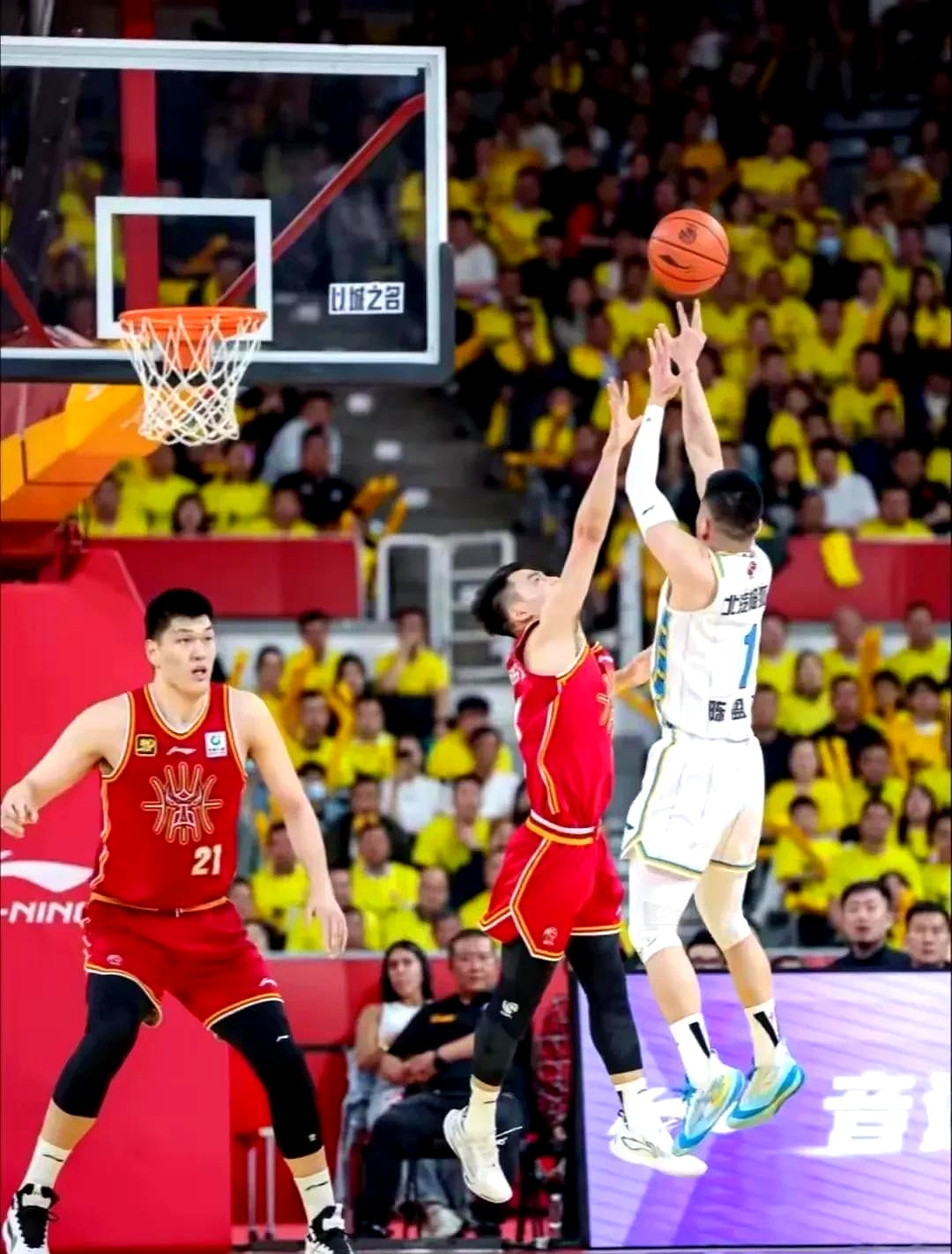 开云平台-辽宁队主场取胜，稳步进军季后赛的简单介绍