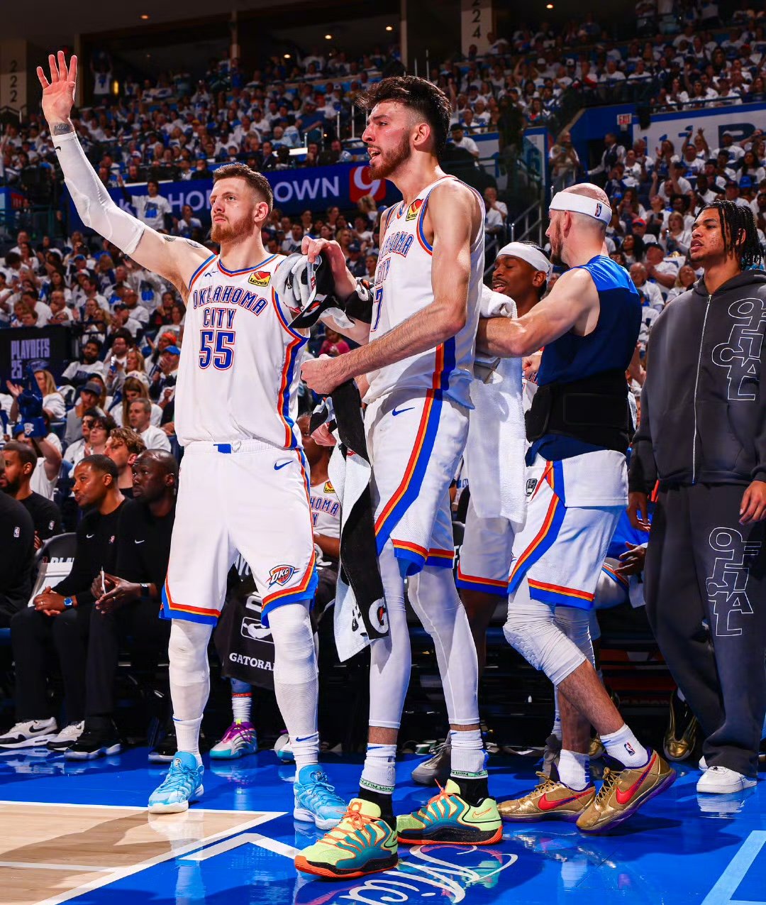 开云体育中国-灰熊重塑球队实力，季前热身备战新赛季的简单介绍