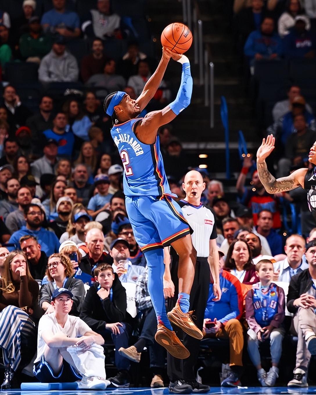 爵士球星因个人原因缺席关键比赛