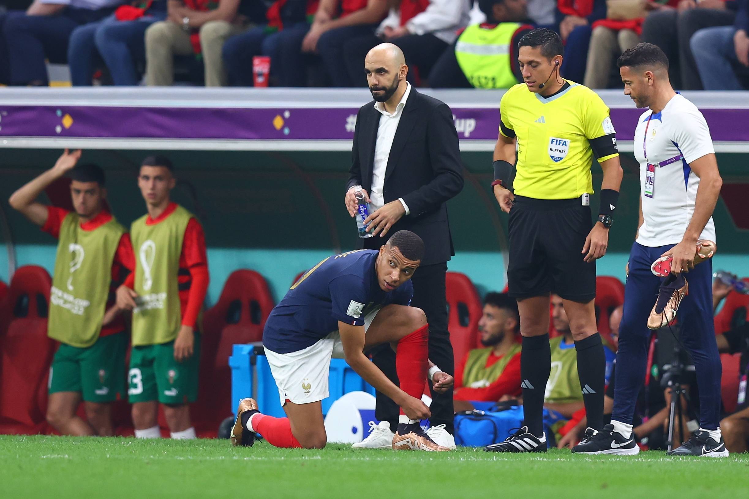 开云体育APP下载-皇家马德里客场作战，连克对手！