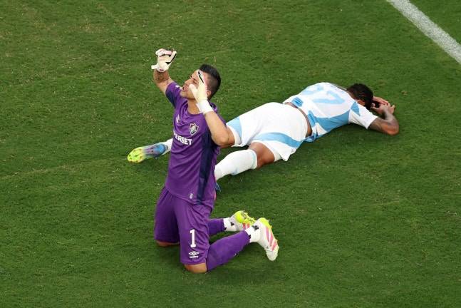 山东鲁能客场逆转天津泰达，零失分击败对手的简单介绍