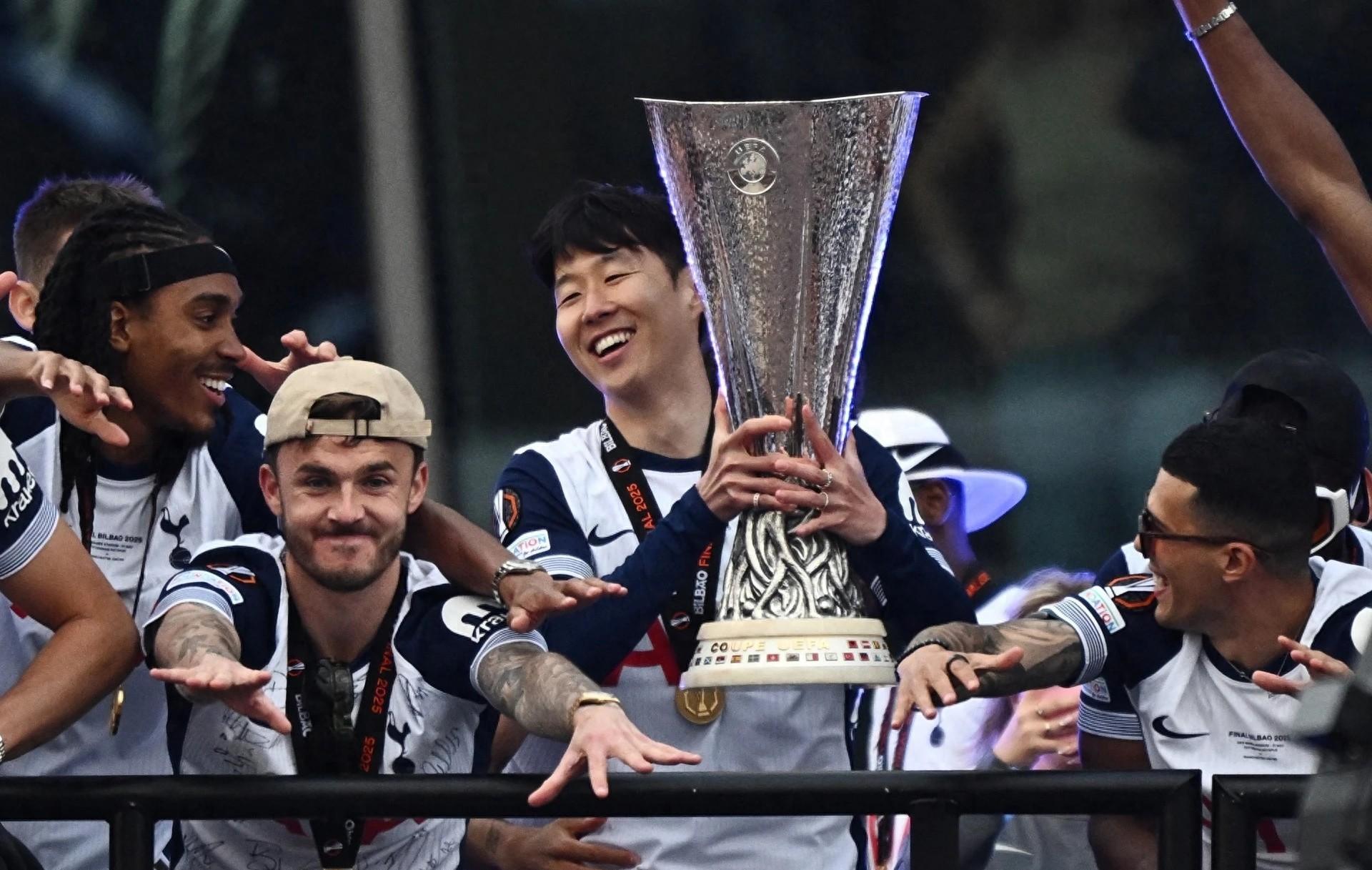 开云平台-包含东京举行乒乓球比赛，热刺表现遗憾的词条