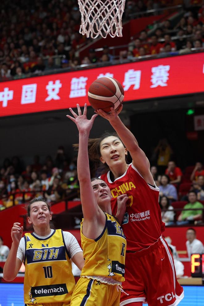 中国大胜米兰，热身赛实力逐渐显现的简单介绍