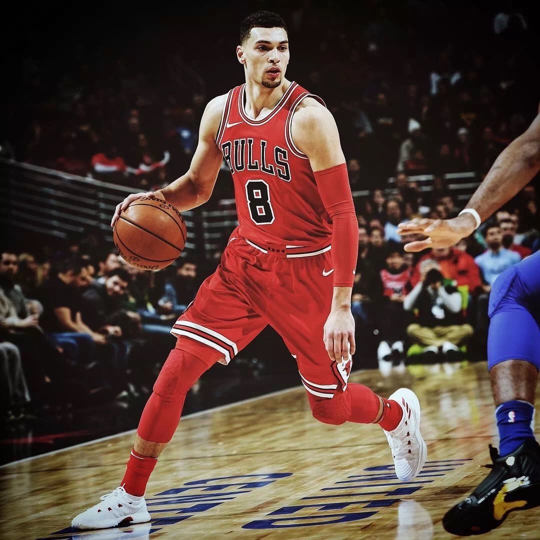 开云体育APP下载-包含公牛惊险战胜猛龙，拉文绝杀成为最大功臣的词条