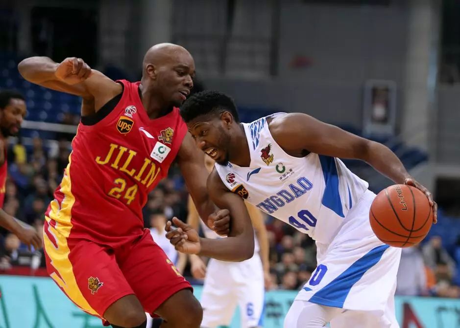 开云APP-包含梅斯队在比赛中表现抢眼，取得胜利的词条