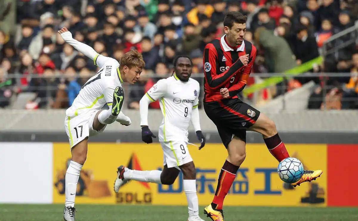 开云体育登录-纽伦堡客场不敌奥格斯堡，降级压力增大的简单介绍