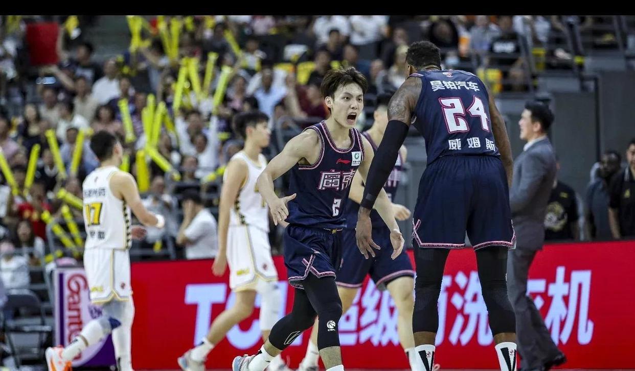 NBA强队击败劲旅,稳居东西部联盟榜首的简单介绍 NBA强队击败劲旅,稳居东西部联盟榜首的简单介绍