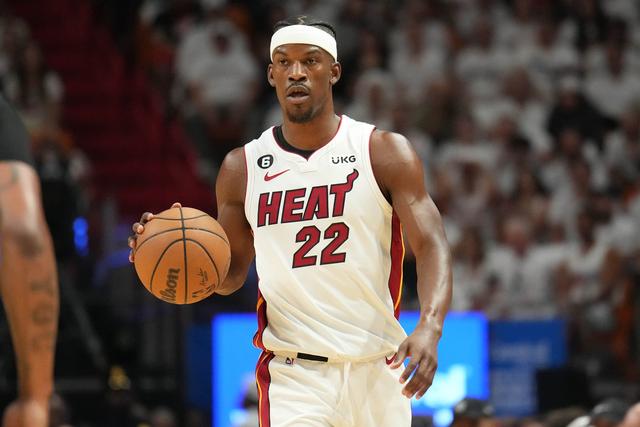 开云体育平台APP-包含热火主将因伤缺席，球队陷入困境的词条