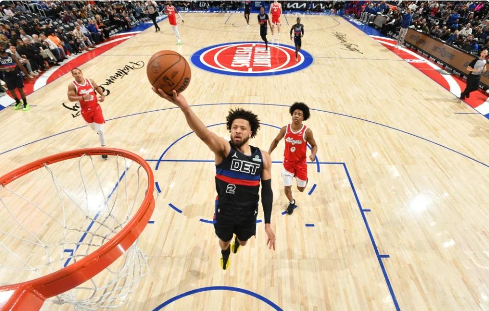 开云体育平台APP-灰熊强势加拿大男篮，巴恩斯高光表现的简单介绍