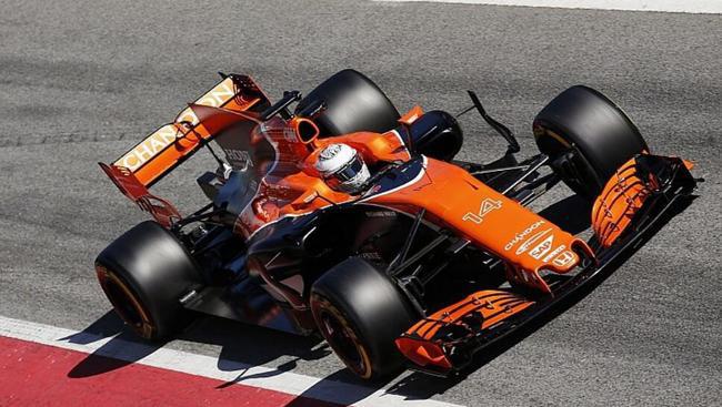 关于迈凯伦逆转红牛二队，阿隆索高光表现的信息